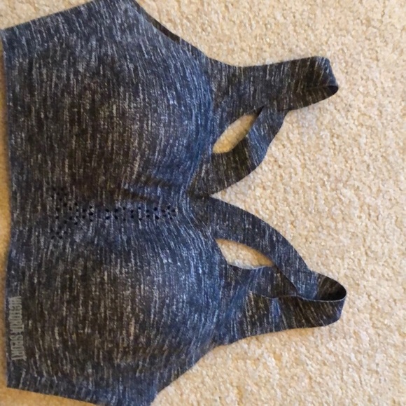 Victoria's Secret Other - Victoria Secret Sport Sports Bra 36D